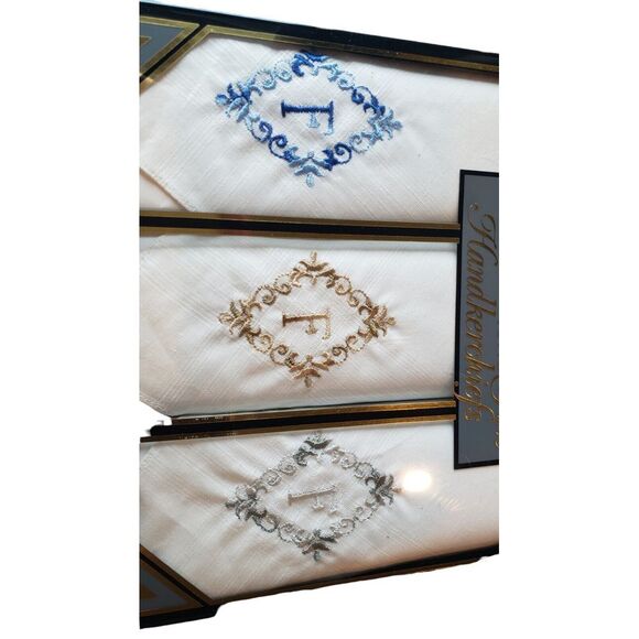 VTG I Shall & Co. 3 Pk Mens White Cotton Blend Handkerchiefs "F" Embroidered NIB - Picture 1 of 5